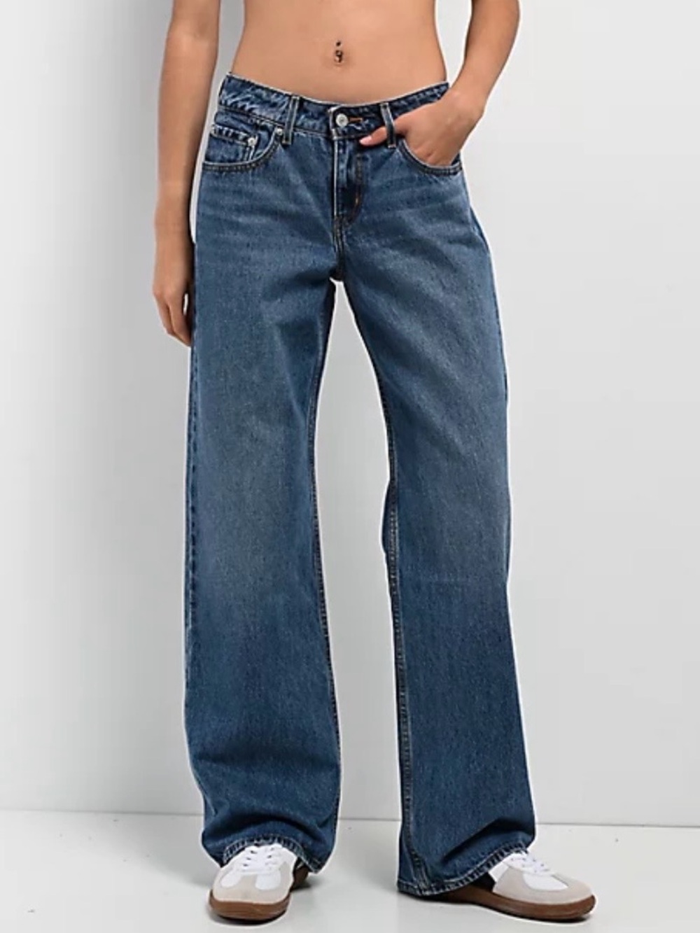 Women's Levi’s Premium Low Loose- 24